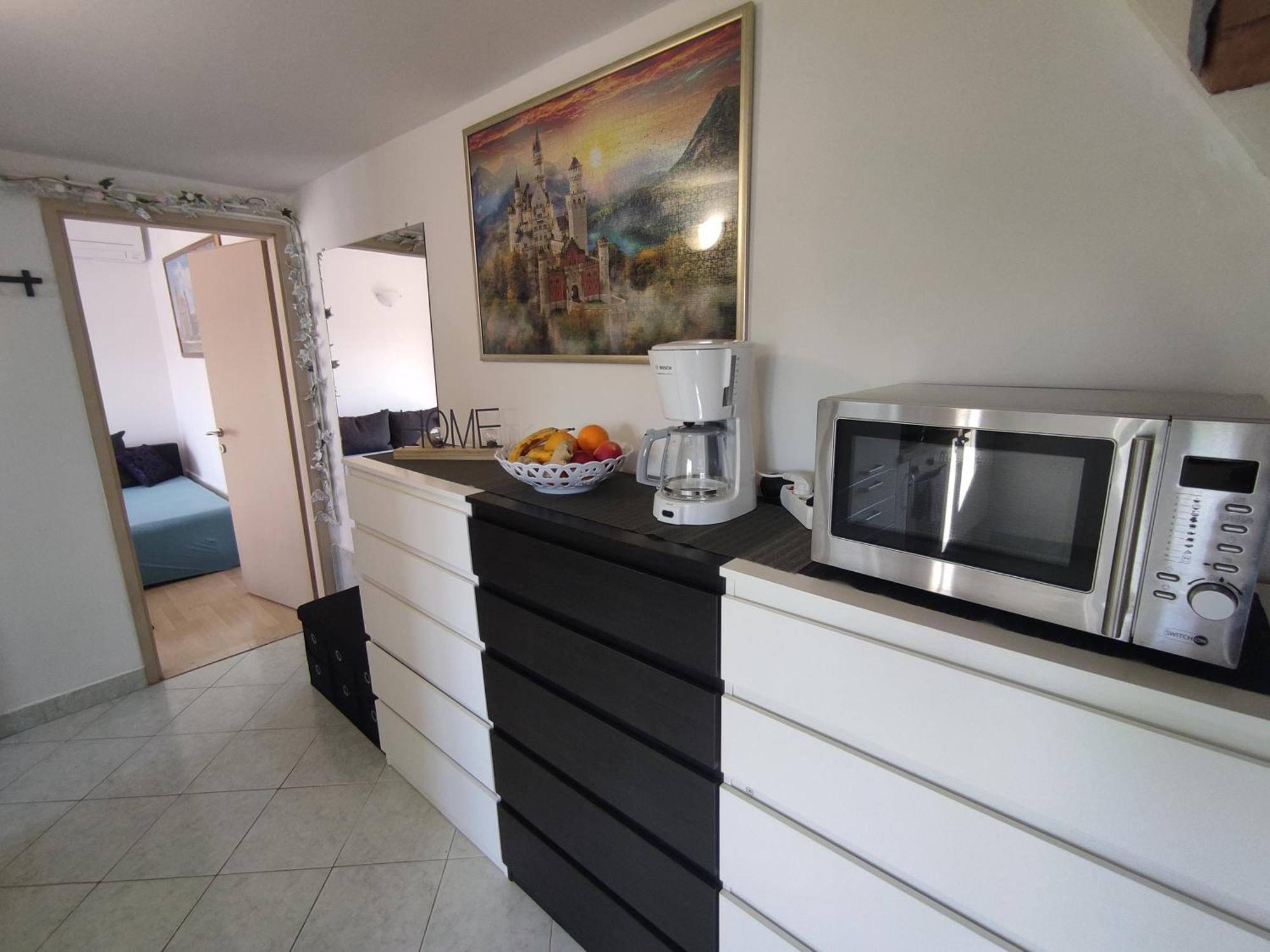 Jane Apartment